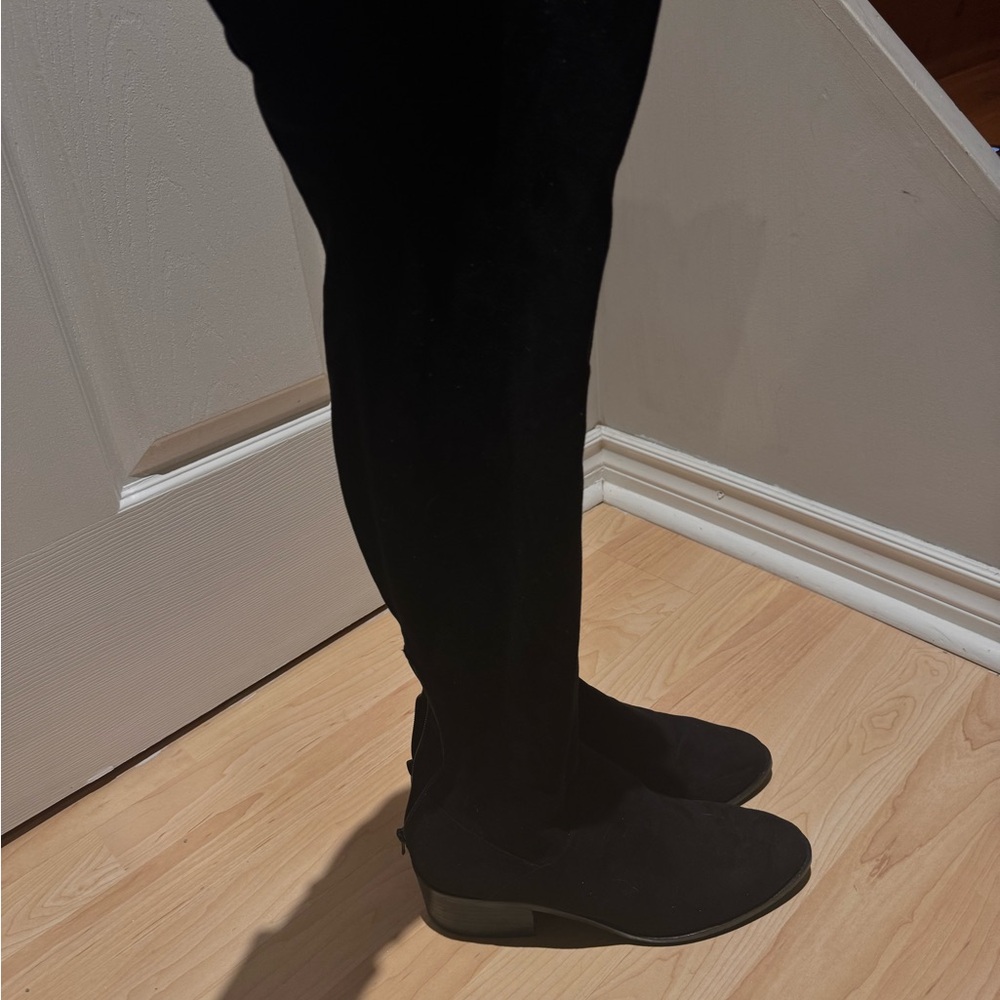 Steve Madden Black Suede Boots